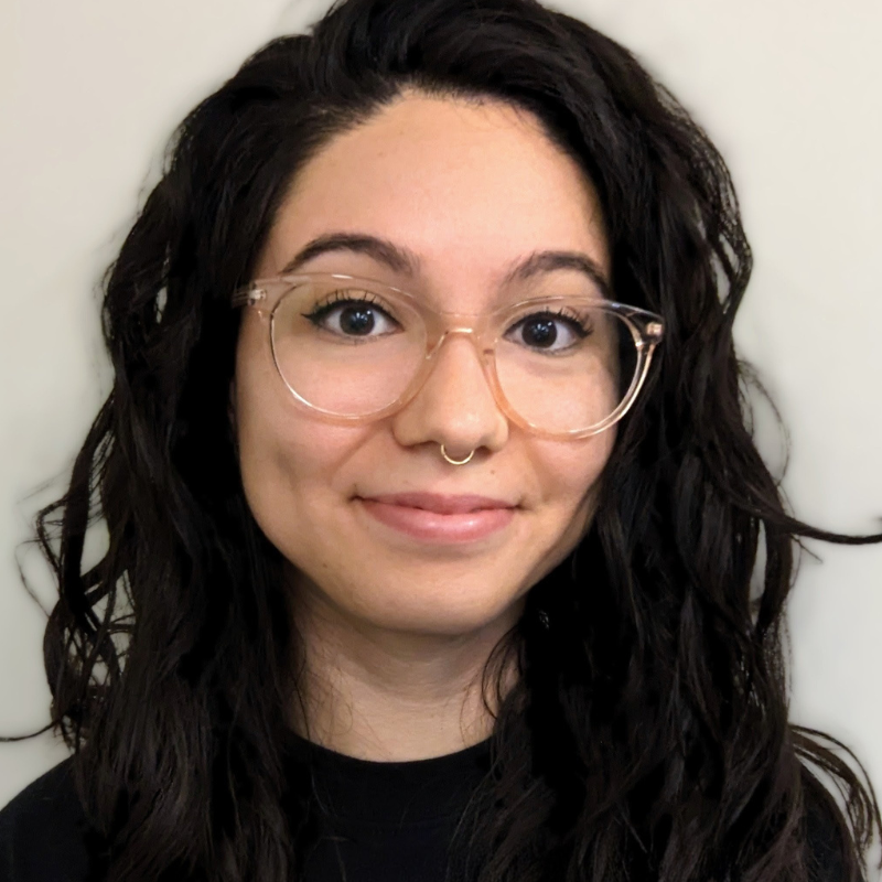 Ariana Flores